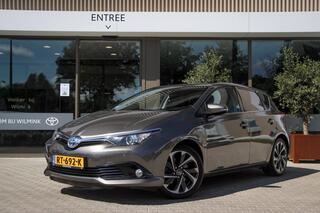 toyota-auris-1.8-hybrid-executive-