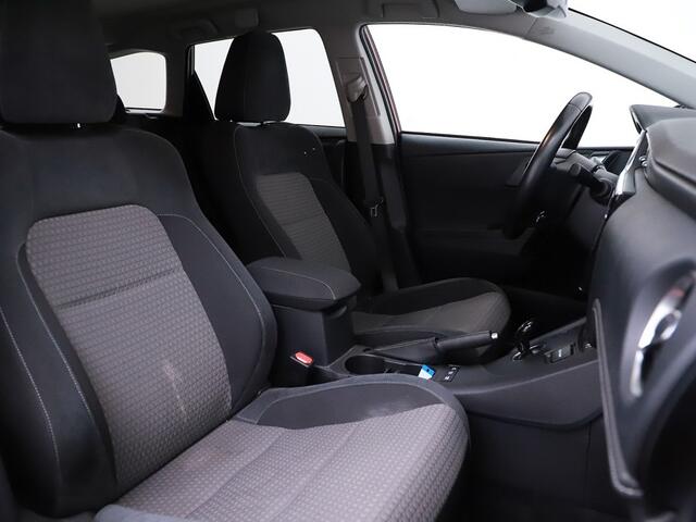 Toyota AURIS Touring Sports 1.8 Hybrid Dynamic Go 06-2017 122.044 KM
