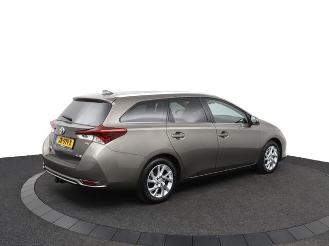 Toyota AURIS Touring Sports 1.2T Business Pro | Automaat | Trekhaak | 1200 kg trekgewicht | Panoramadak |