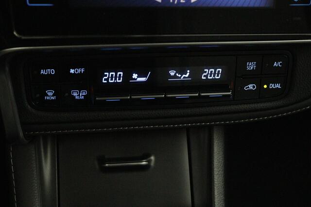 Toyota AURIS Touring Sports 1.2T Business Pro | Automaat | Trekhaak | 1200 kg trekgewicht | Panoramadak |