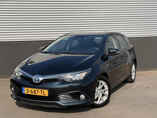 Toyota AURIS 1.8 Hybrid Aspiration Navigatie, Achteruitrijcamera, Climate control, Volledige historie, LMV