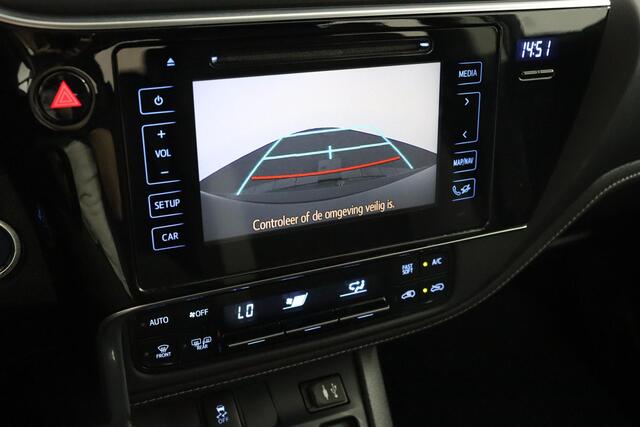 Toyota AURIS 1.8 Hybrid Aspiration Go | Navigatie | Trekhaak |
