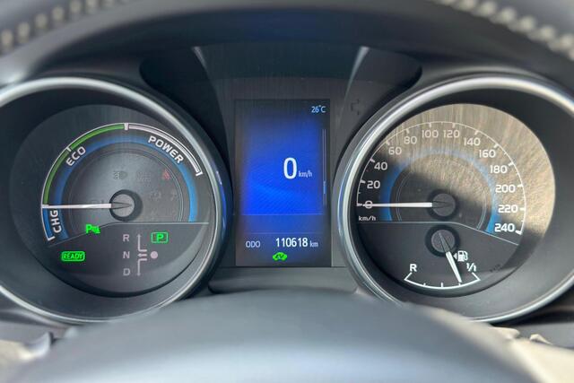 Toyota AURIS Touring Sports 1.8 Hybrid Executive 136pk - Cruise - Keyless - Navi - Camera - Elek Spiegels - Rijklaar