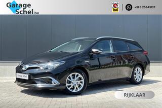 toyota-auris-touring-sports-1.8-hyb