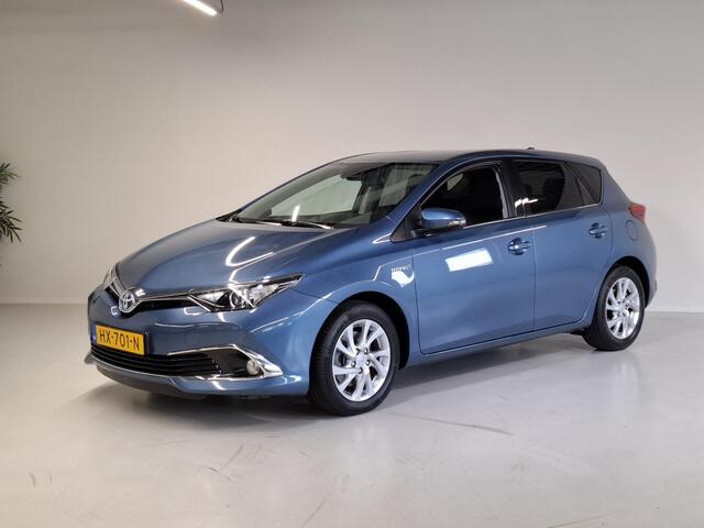 Toyota AURIS 1.8 Hybrid Executive | Dealeronderhouden | Trekhaak | PDC V+A | Half-leder | Keyless |