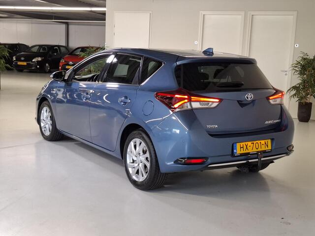 Toyota AURIS 1.8 Hybrid Executive | Dealeronderhouden | Trekhaak | PDC V+A | Half-leder | Keyless |