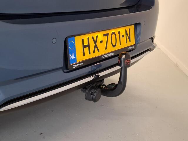 Toyota AURIS 1.8 Hybrid Executive | Dealeronderhouden | Trekhaak | PDC V+A | Half-leder | Keyless |