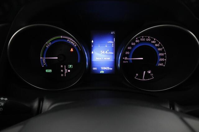 Toyota AURIS 1.8 Hybrid Dynamic Go | Parkeercamera | Climate control | Cruise control |