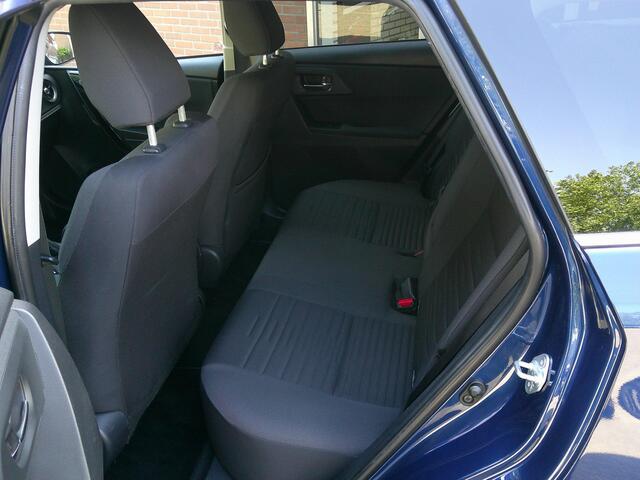 Toyota AURIS Touring Sports 1.2T Trend Trekhaak Navi Panoramadak