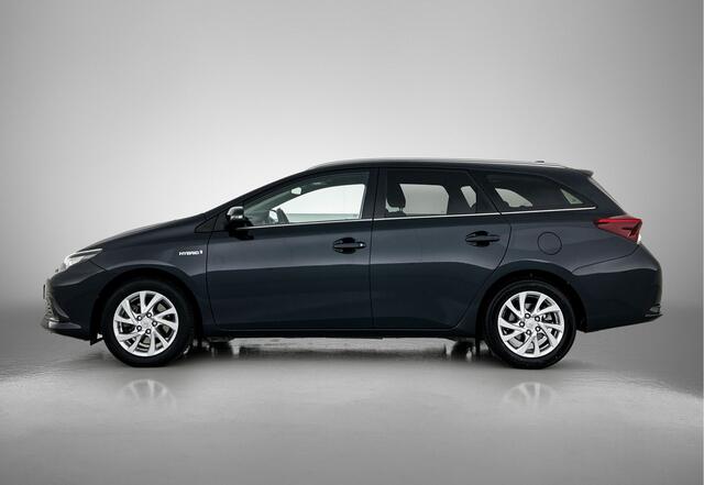 Toyota AURIS 1.8 Hybrid Trend | Panoramadak | Navigatie | Camera |