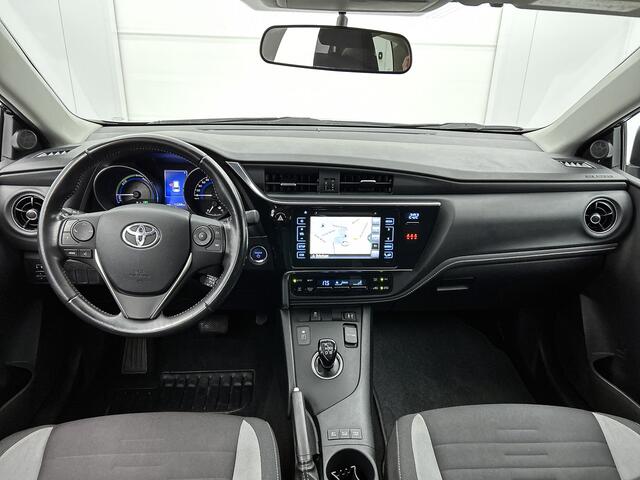 Toyota AURIS 1.8 Hybrid Trend | Panoramadak | Navigatie | Camera |