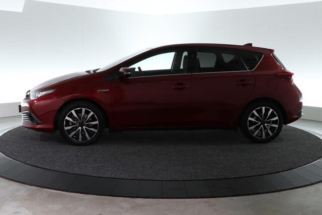 Toyota AURIS 1.8 Hybrid Energy Plus | TREKHAAK | CAMERA |