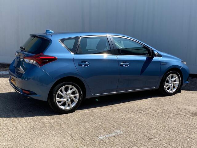 Toyota AURIS 1.8 Hybrid Dynamic Cam./Stl.vw.