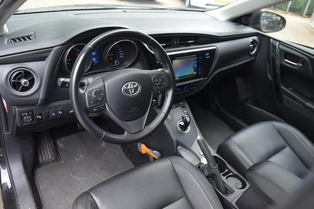 Toyota AURIS 1.8 Hybrid Dynamic Ultimate Pano, Camera, Navi, Cruise,