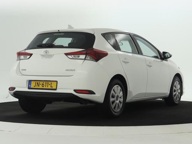 Toyota AURIS 1.3 Now