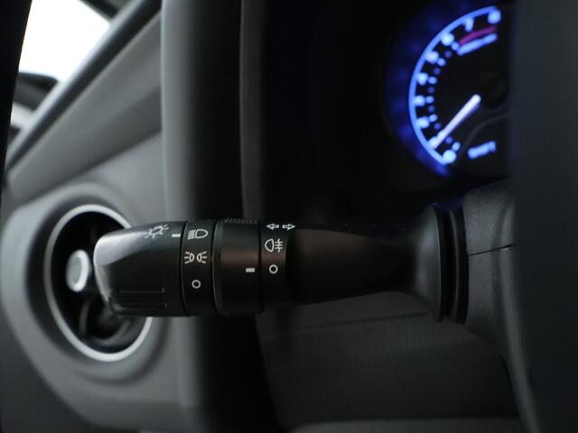 Toyota AURIS 1.3 Now