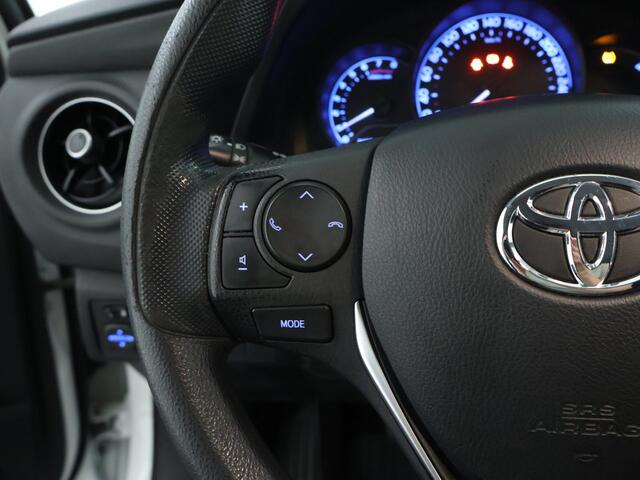 Toyota AURIS 1.3 Now
