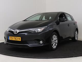 toyota-auris-1.2t-energy-i-navigati