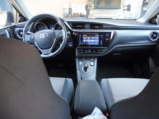 Toyota AURIS 1.8 Hybrid Dynamic Go Camera | Cruise | Navi | LMV |
