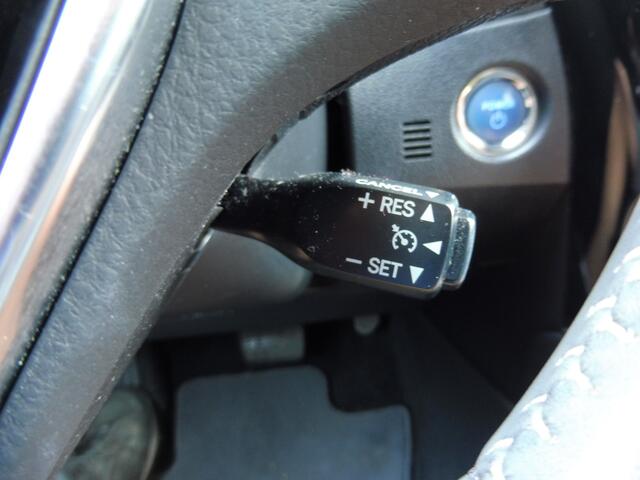 Toyota AURIS 1.8 Hybrid Dynamic Go Camera | Cruise | Navi | LMV |