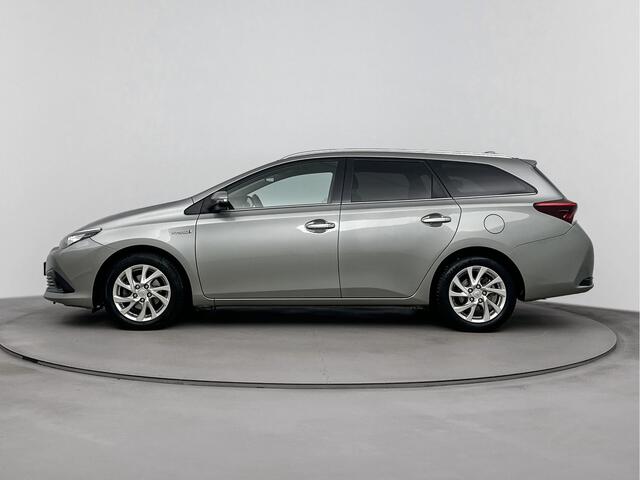 Toyota AURIS Touring Sports 1.8 Hybrid Dynamic Limited | Navigatie | Parkeercamera | Cruise Control |