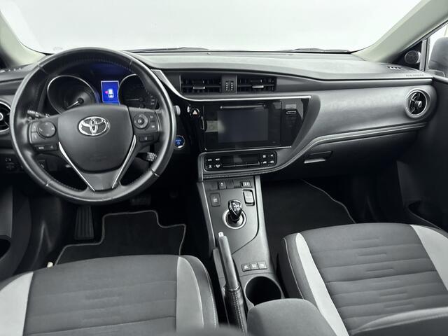 Toyota AURIS Touring Sports 1.8 Hybrid Dynamic Limited | Navigatie | Parkeercamera | Cruise Control |