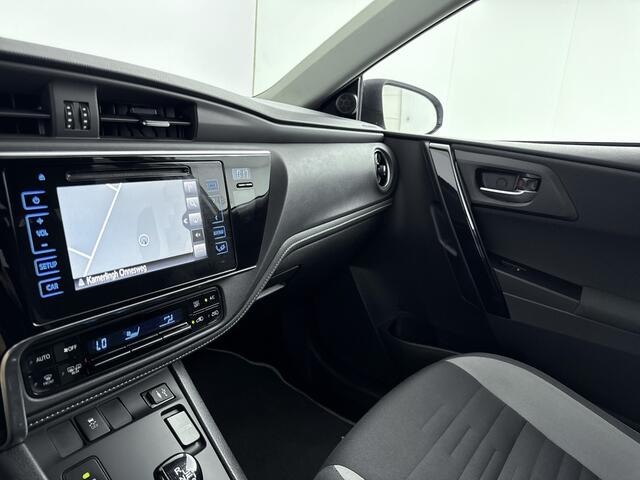Toyota AURIS Touring Sports 1.8 Hybrid Dynamic Limited | Navigatie | Parkeercamera | Cruise Control |