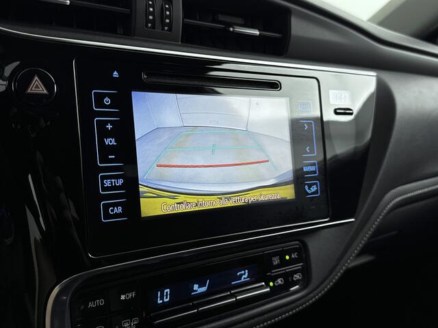 Toyota AURIS Touring Sports 1.8 Hybrid Dynamic Limited | Navigatie | Parkeercamera | Cruise Control |