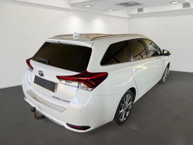 Toyota AURIS Touring Sports 1.8 Hybrid Executive Go