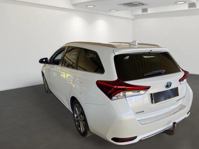 Toyota AURIS Touring Sports 1.8 Hybrid Executive Go