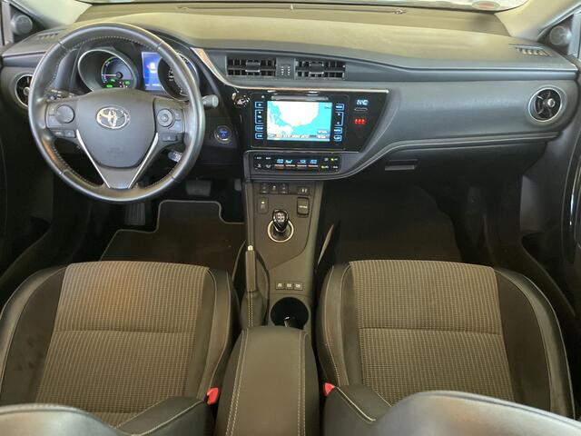 Toyota AURIS Touring Sports 1.8 Hybrid Executive Go