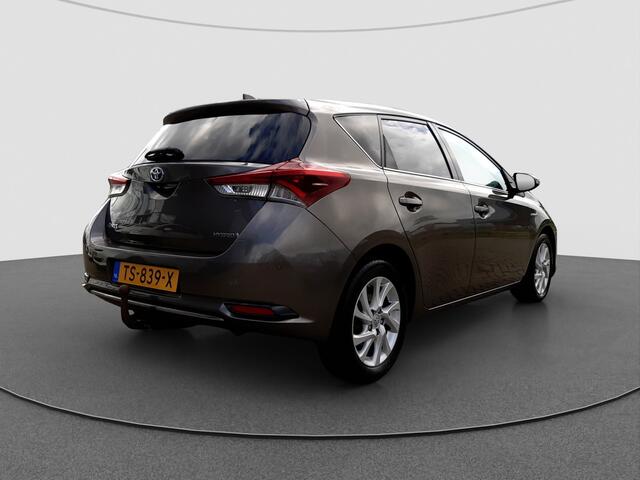 Toyota AURIS 1.8 Hybrid Executive | Navigatie | Camera | Trekhaak |