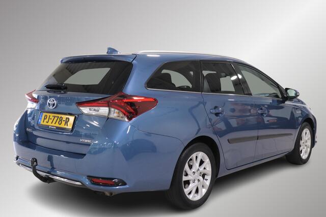 Toyota AURIS Touring Sports 1.8 Hybrid Dynamic Go, Navi, Cruise Control, Climate Control, Camera, Bluetooth & Panodak!