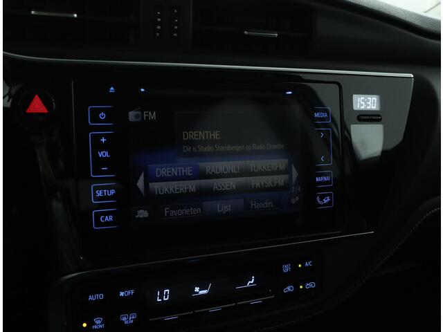 Toyota AURIS 1.8 Hybrid Dynamic Go | Navigatie | Cruise control | Climate control |
