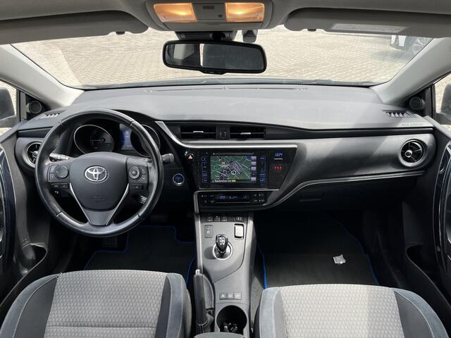 Toyota AURIS 1.8 Hybrid Dynamic *Trekhaak*Navigatie*