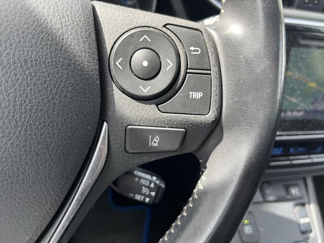 Toyota AURIS 1.8 Hybrid Dynamic *Trekhaak*Navigatie*