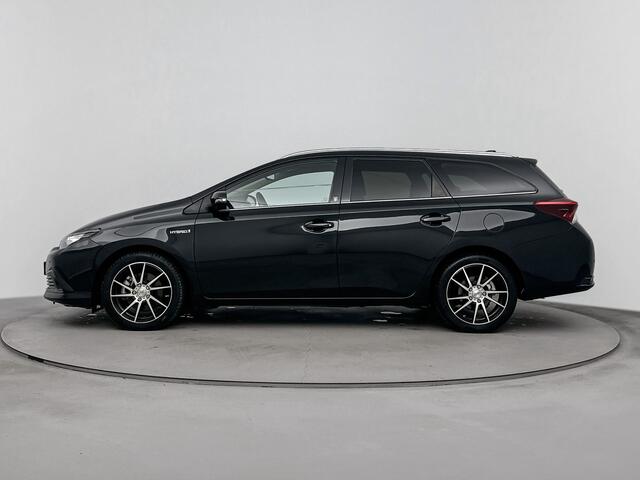 Toyota AURIS Touring Sports 1.8 Hybrid Lease Limited | Parkeercamera | Stoelverwarming |