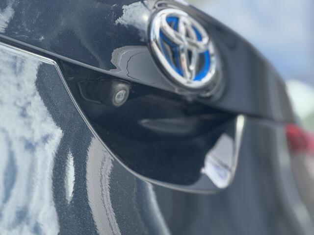 Toyota AURIS 1.8 Hybrid Trend Panorama dak, Cruise, Navigatie , All-in Rijklaarprijs