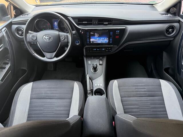 Toyota AURIS 1.8 Hybrid Business Plus Clima Cruise Camera