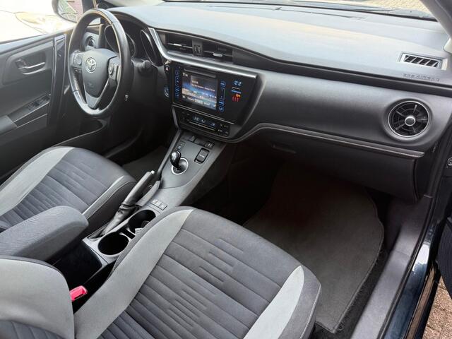 Toyota AURIS 1.8 Hybrid Business Plus Clima Cruise Camera