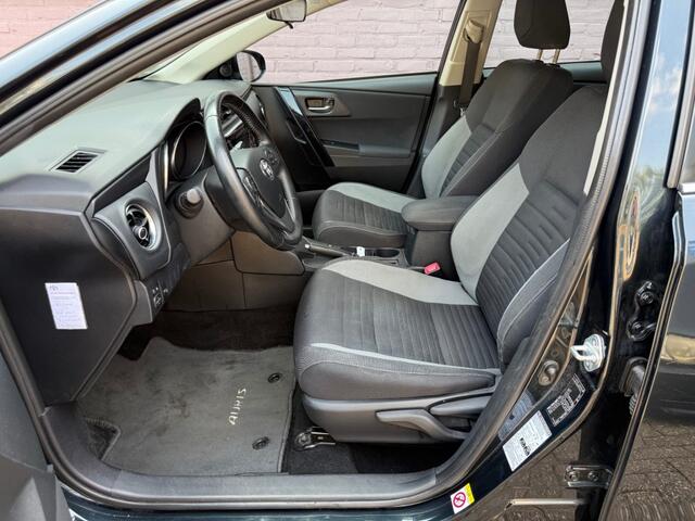 Toyota AURIS 1.8 Hybrid Business Plus Clima Cruise Camera