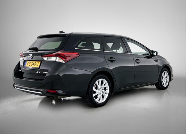 Toyota AURIS 1.8 Hybrid Trend