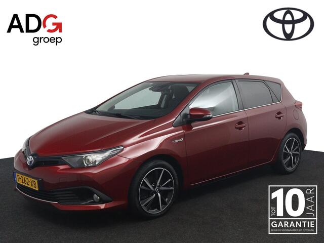 Toyota AURIS 1.8 Hybrid Black Edition | Navigatie | Keyless Entry | Parelmoer Rood |
