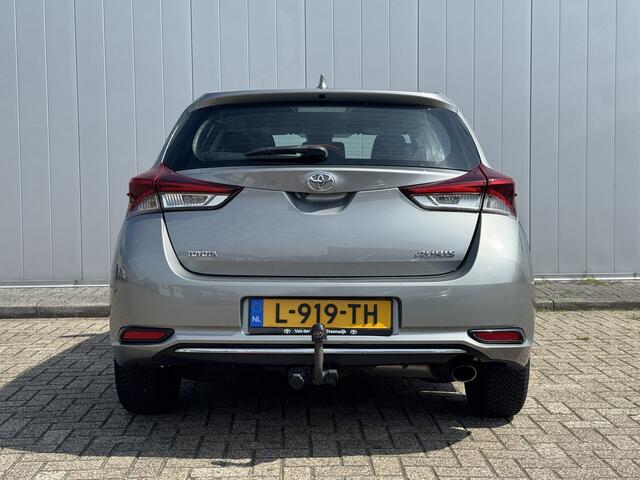 Toyota AURIS 1.2T Business Pro Trekhaak Navi Clima Cruise