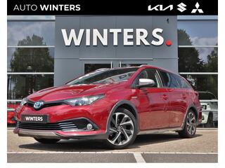 toyota-auris-touring-sports-1.8-hyb