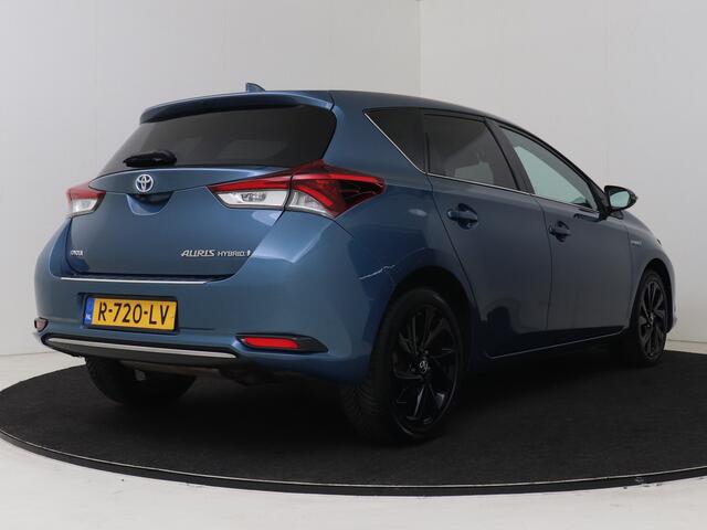 Toyota AURIS 1.8 Hybrid Trend Limited | Panorama dak |