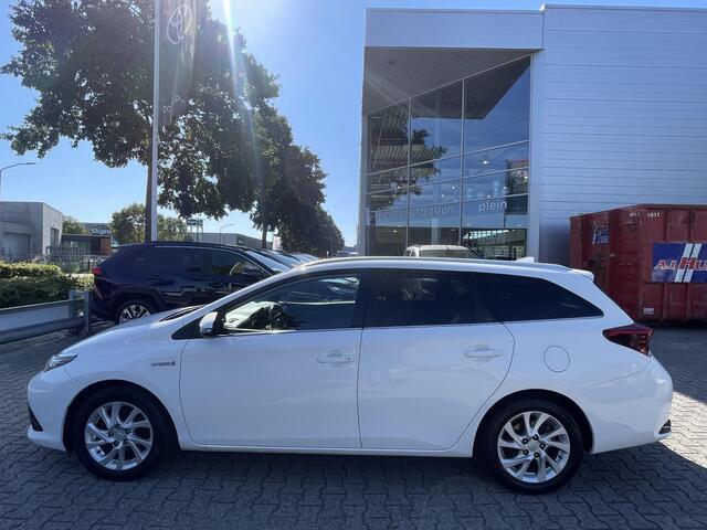 Toyota AURIS Touring Sports 1.8 Hybrid Energy Plus All seasonbanden