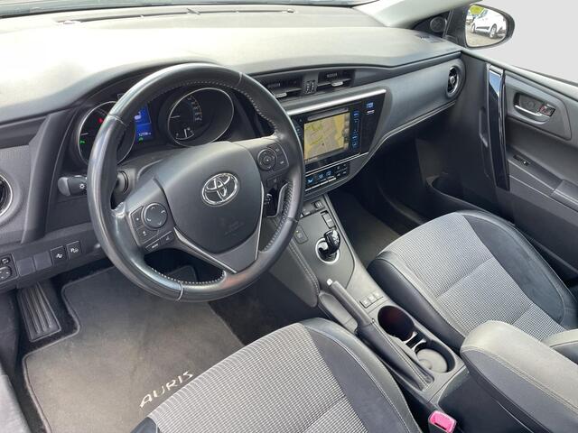 Toyota AURIS Touring Sports 1.8 Hybrid Lease pro Pano | Halfleder | Camera | Stoelverwarming