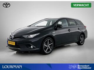 toyota-auris-touring-sports-1.8-hyb
