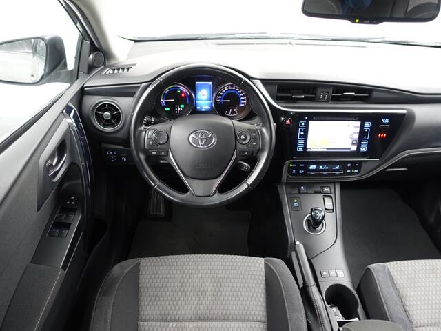 Toyota AURIS Touring Sports 1.8 Hybrid Dynamic Aut- Camera, Navigatie, Comfort Interieur, Lane Assist, Clima
